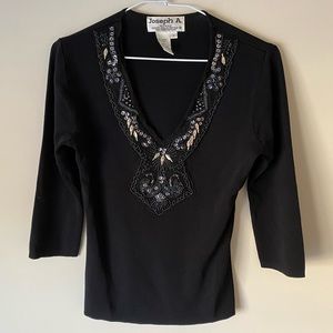 Joseph A. Women's Black V-Neck Decorative Top - S - Pre-owned